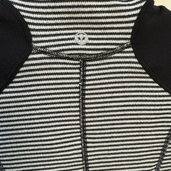 Lululemon Run U Turn Reversible Mini Check Pique Black White Size 8 - Picture 8 of 12